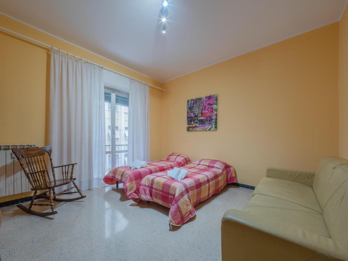 Casa Di Maty - Cozy Apartment With Balcony La Spezia Bagian luar foto